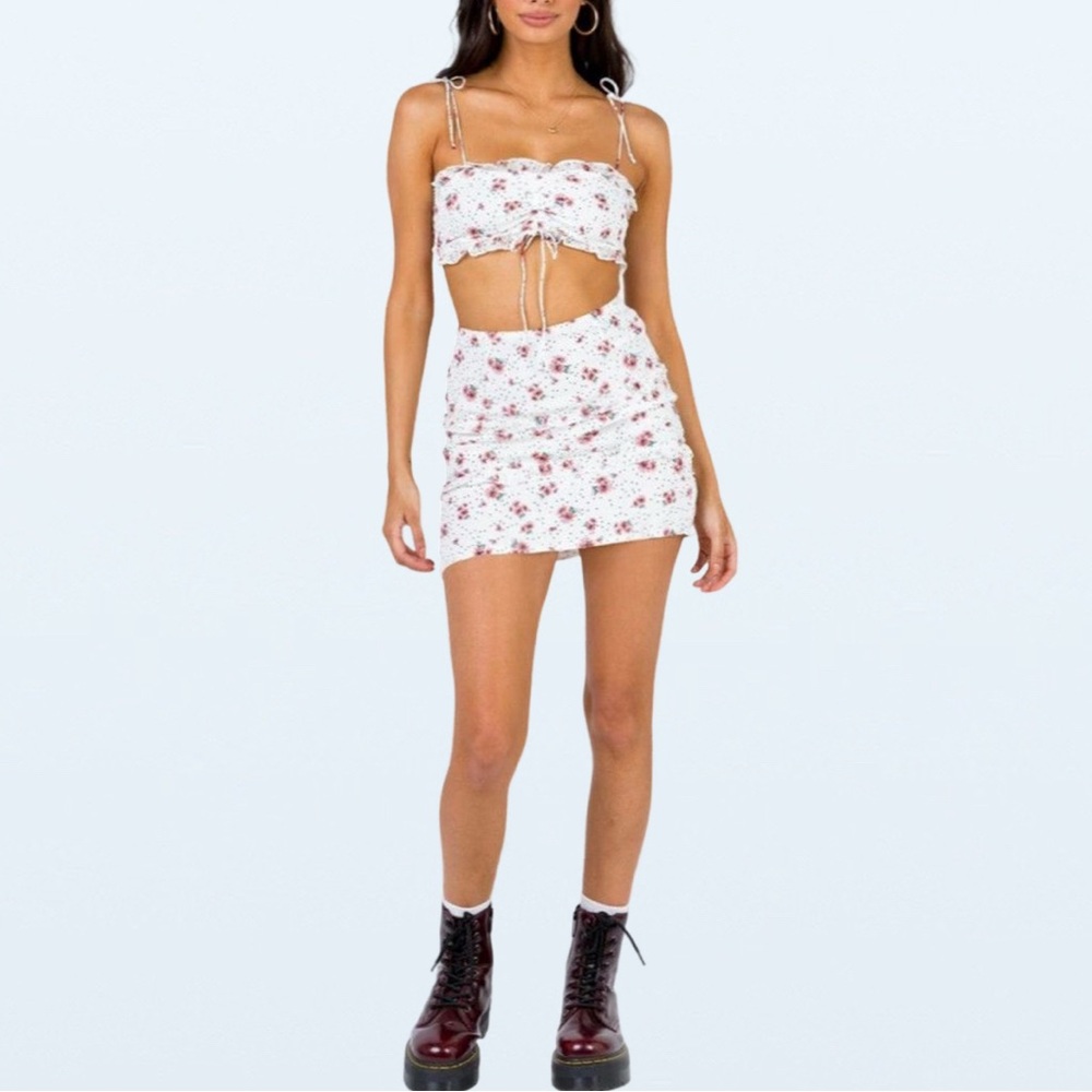 NWT Princess Polly Adelita Floral Two-Piece Set in Off White, Size 0